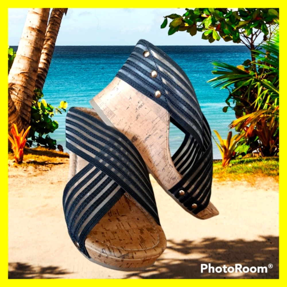 Wedge sandals